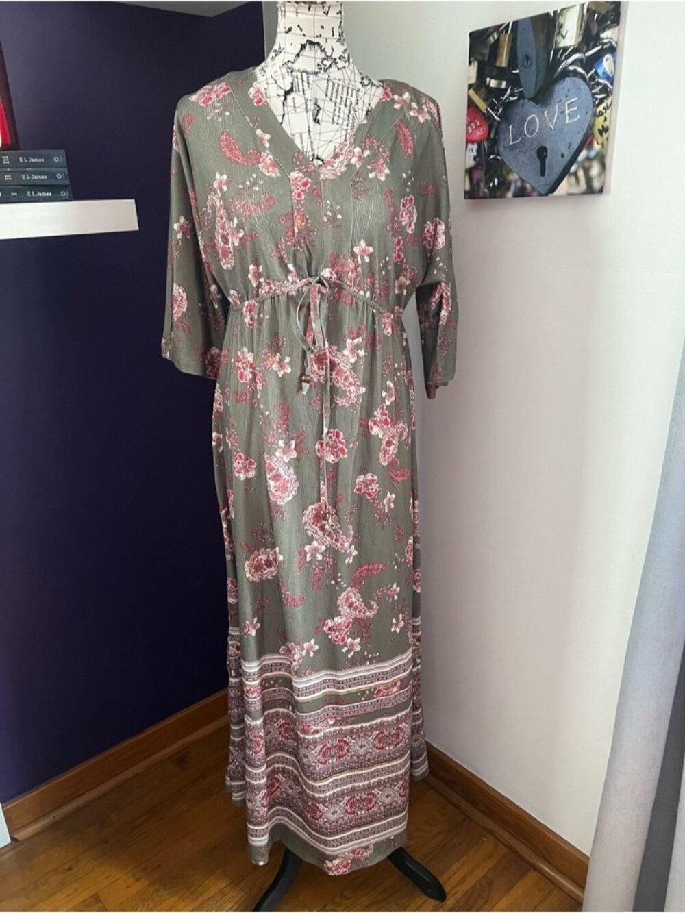 7 for $30 ONE WORLD Olive Maxi Dress with Pink Floral Print